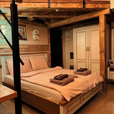 Boutique Yes For プロヴディフ