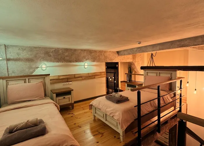 招待所 Boutique Yes For