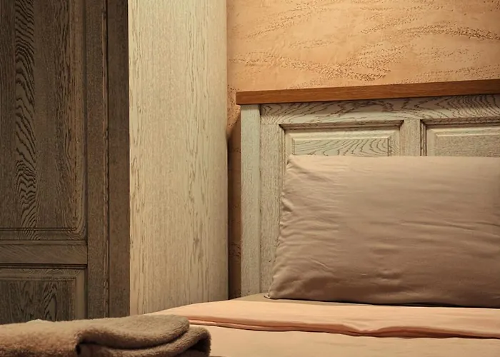 招待所 Boutique Yes For