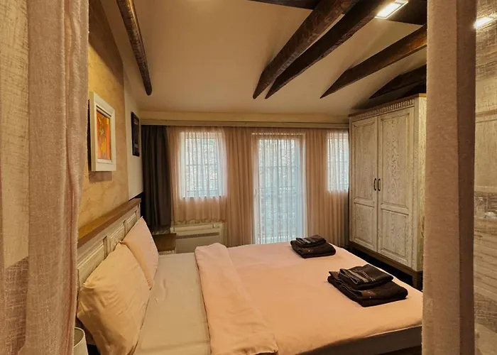 Boutique Yes For 3* Φιλιππούπολη